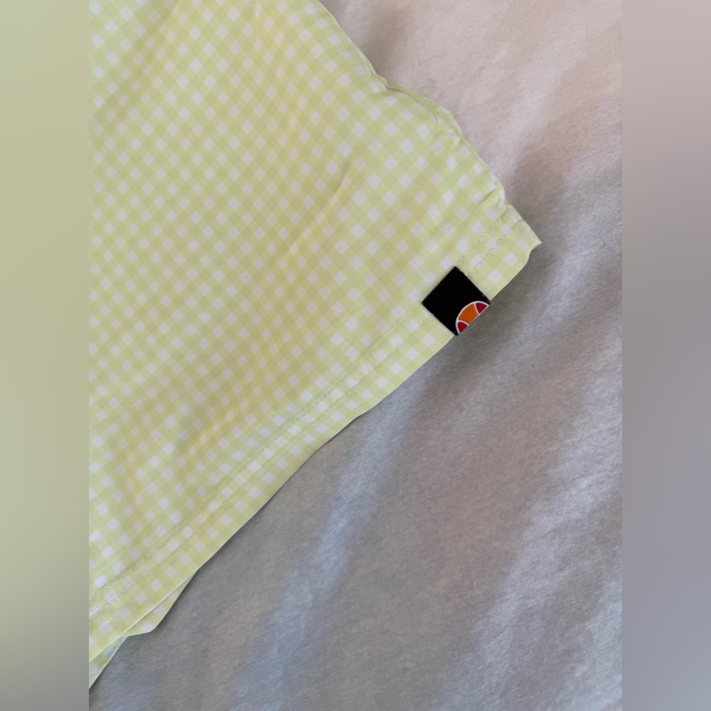 Ellesee Shorts - Picture 3 of 5